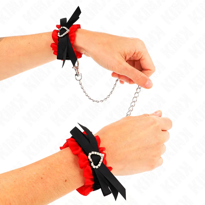 Kink Lace Elastiska Handledsrestriktioner med Röda Hjärtdetaljer – Justerbar 22–35 cm